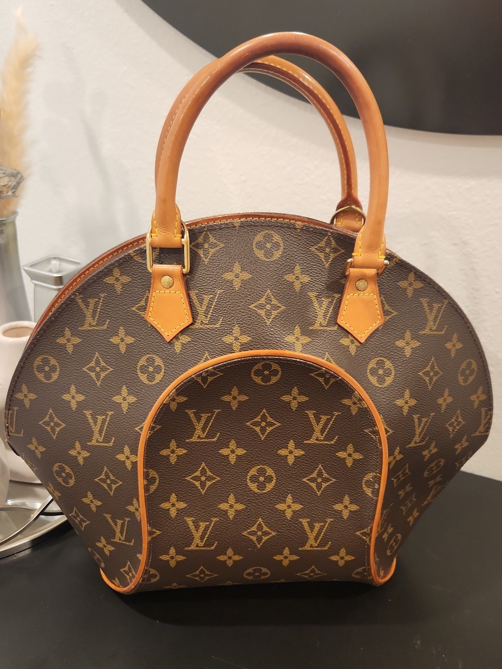 Louis Vuitton Monogram Elipse MM Handbag